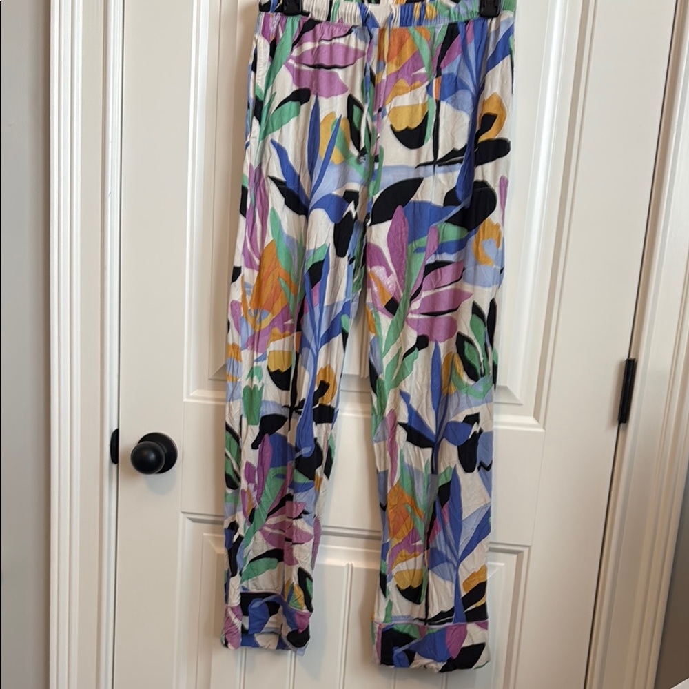 Soma Cool Nights Colorful Abstract Cropped PJ Pants